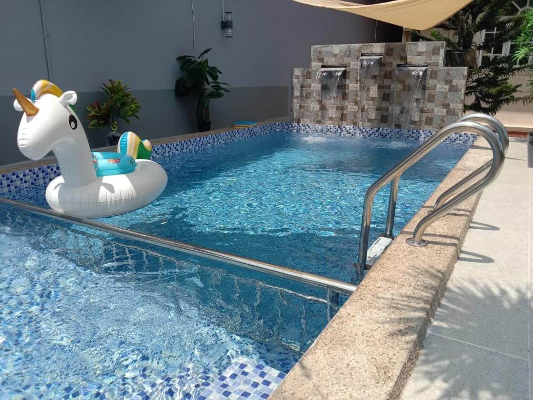 Private Pool Cassa Dinies, Wifi , Bbq,10 Pax Villa Rantau Panjang Kültér fotó